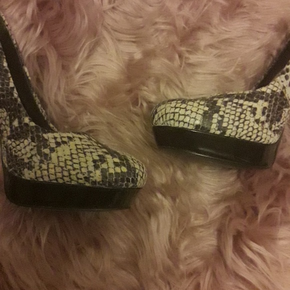 Arturochiang Platform Stiletto Pumps Size 6 - Picture 6 of 8